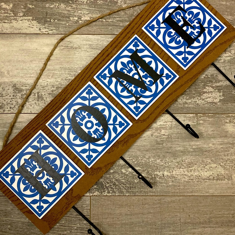 NWT HOME Letter Sign Tiles With 4 Hooks